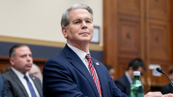 secretario-do-tesouro-dos-eua-foi-contra-trump-sobre-saida-de-powell-do-fed