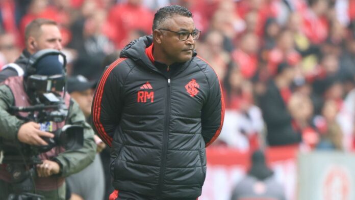 “evolucao-nitida”,-diz-roger-machado-apos-vitoria-do-inter-sobre-o-ceara