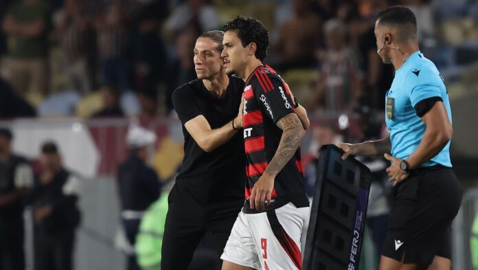 filipe-luis-e-direto-sobre-situacao-de-pedro-no-flamengo-apos-gol-no-classico