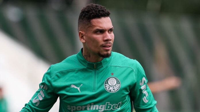 palmeiras:-paulinho-passa-por-nova-cirurgia-na-perna-direita