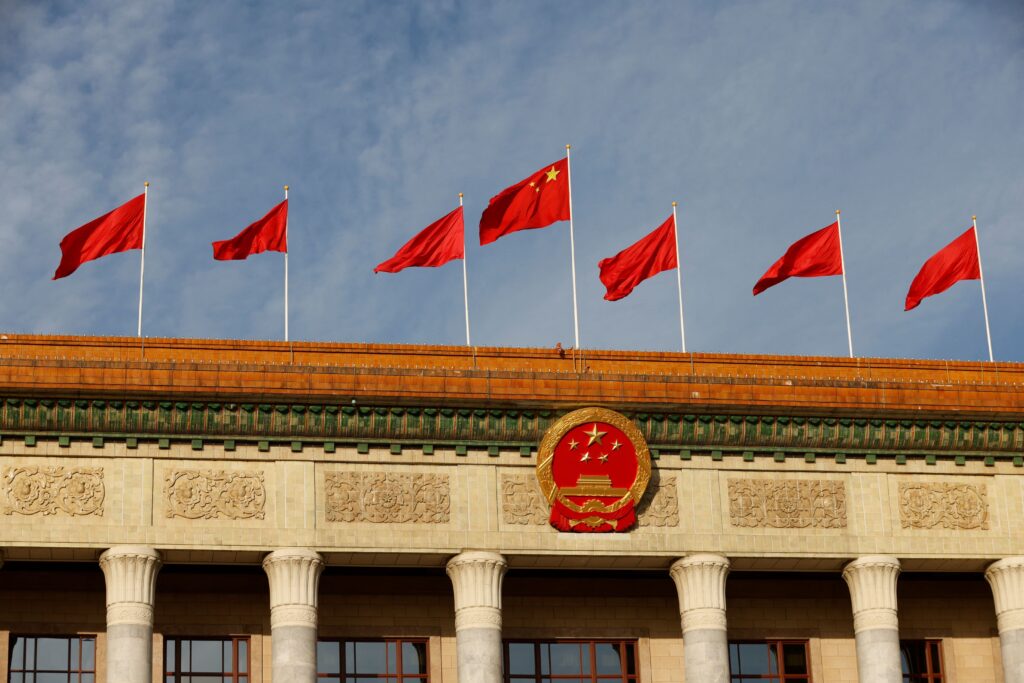 china-proibe-saida-de-dois-passageiros-com-destino-aos-eua;-entenda