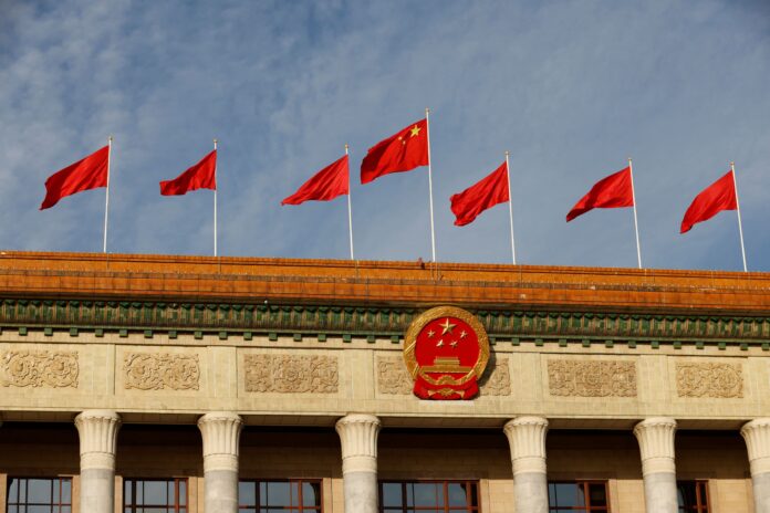 china-proibe-saida-de-dois-passageiros-com-destino-aos-eua;-entenda