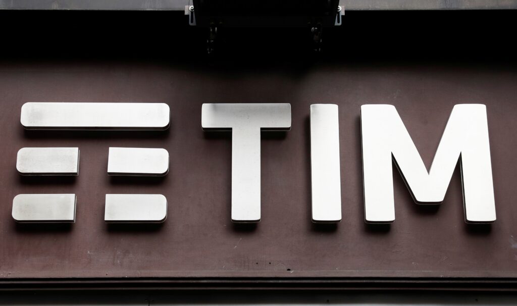 tim-vai-investir-r$-250-milhoes-para-ampliar-cobertura-de-internet-em-mg