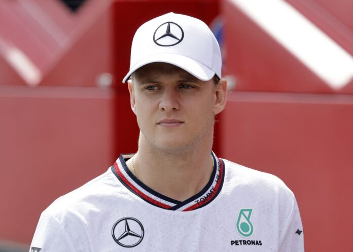veja-o-que-filho-de-schumacher-disse-sobre-assumir-nova-escuderia-da-f1