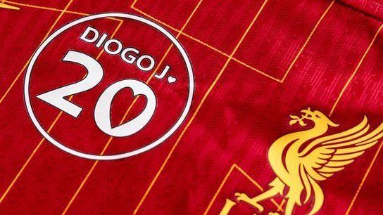 liverpool-usara-patch-em-homenagem-a-diogo-jota