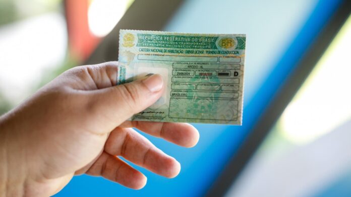 cnh-social:-tudo-o-que-voce-precisa-saber-carteira-de-habilitacao-gratuita
