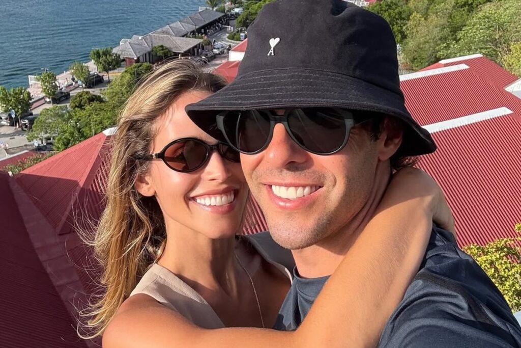 web-brinca-com-kaka-apos-foto-com-a-esposa:-“anda-mais-com-o-neymar”