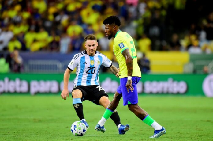 emerson-royal-mira-retorno-a-selecao-apos-anuncio-no-flamengo