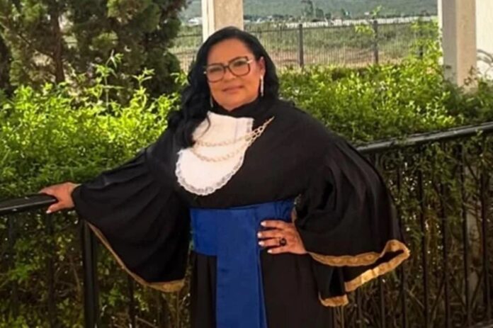 mara-viana,-campea-do-bbb,-conclui-3a-graduacao-e-agradece-ao-reality