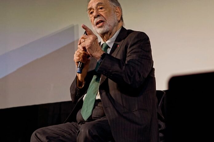 lenda-do-cinema,-francis-ford-coppola-e-internado-na-italia