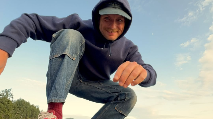 apos-esgotar-show-unico,-mac-demarco-anuncia-turne-em-todo-brasil