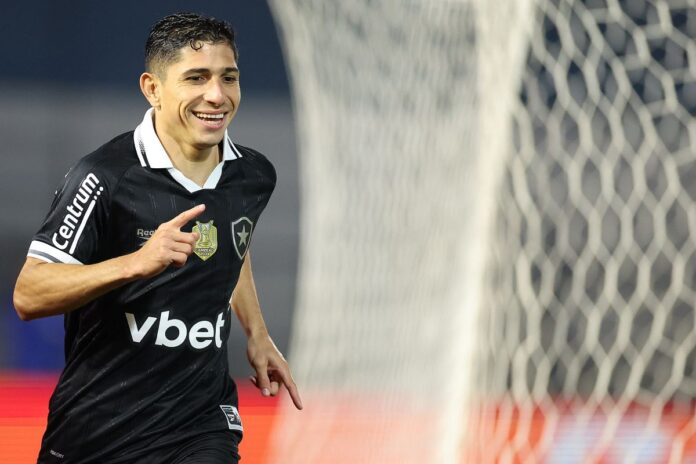 botafogo-vence-rb-bragantino-e-avanca-para-quartas-da-copa-do-brasil