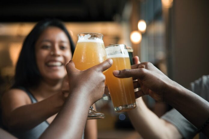 mulheres-morrem-mais-por-hipertensao-associada-ao-alcool,-diz-estudo