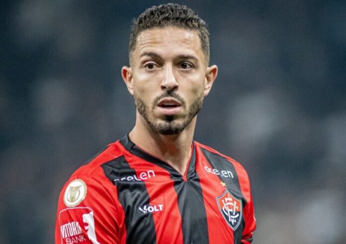 vitoria-rebate-boatos-e-nega-divida-de-r$-10-milhoes-com-atleta.-leia