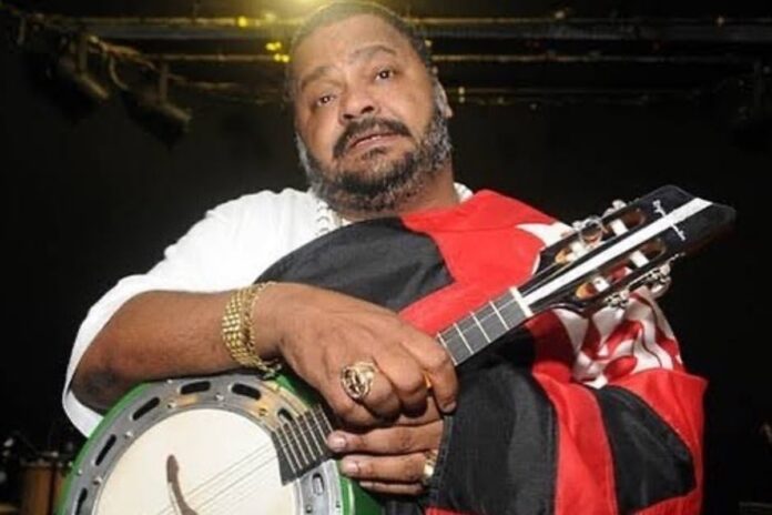 alem-do-futebol:-arlindo-cruz-tinha-ligacao-com-o-flamengo.-entenda