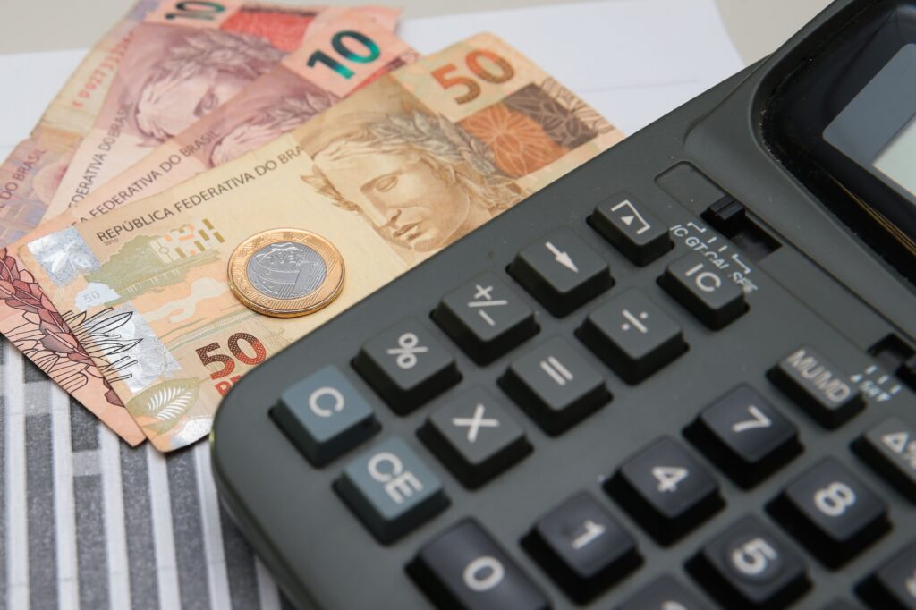 lucro-de-itau,-bradesco-e-santander-vai-a-r$-21-bilhoes