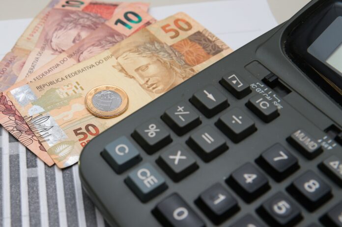 lucro-de-itau,-bradesco-e-santander-vai-a-r$-21-bilhoes