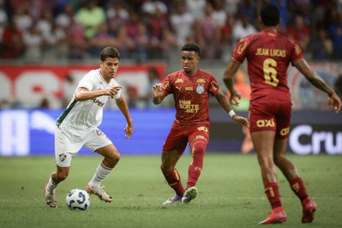 brasileirao:-em-jogo-de-seis-gols,-bahia-e-fluminense-apenas-empatam