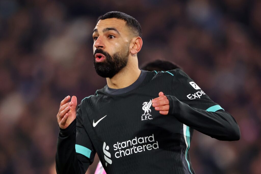 salah-questiona-uefa-apos-morte-do-“pele-palestino”-na-faixa-de-gaza