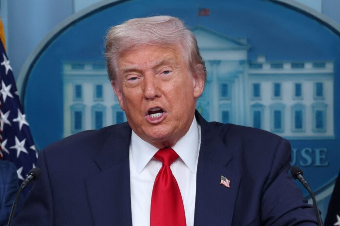 trump-assume-controle-da-policia-de-washington-em-acao-de-combate-ao-crime