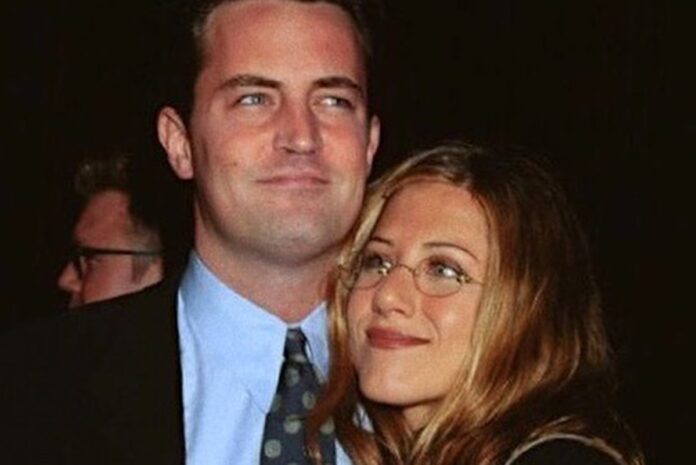jennifer-aniston-diz-que-luto-por-matthew-perry-comecou-antes-da-morte