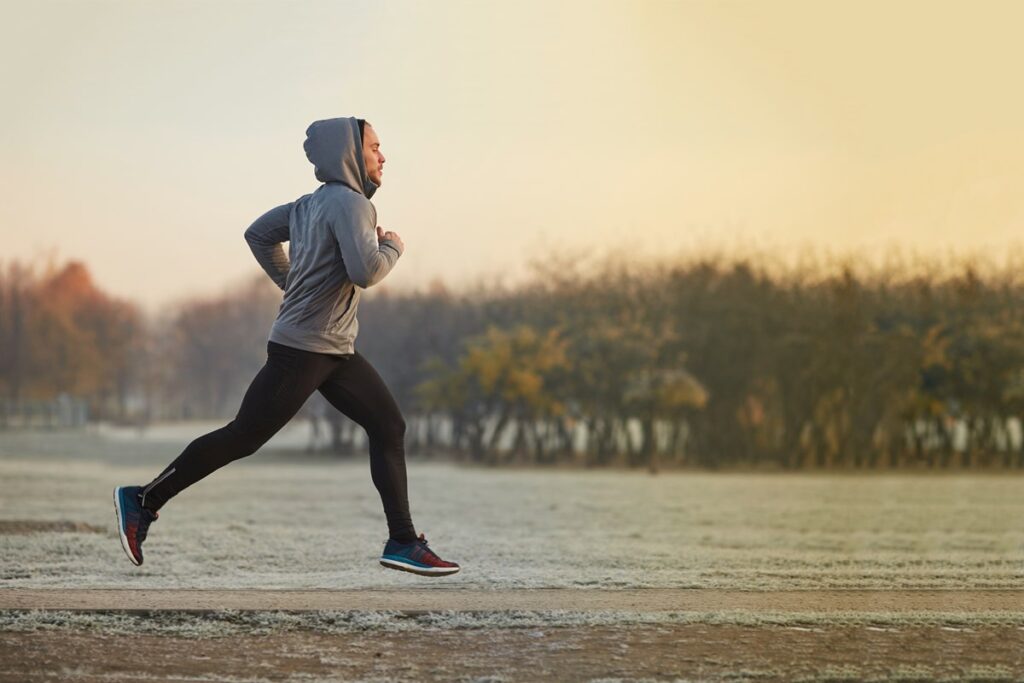 treinar-no-frio:-8-dicas-para-manter-a-rotina-de-exercicio-no-inverno