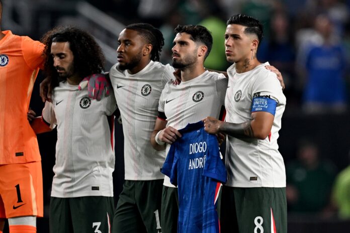 chelsea-doara-parte-da-premiacao-do-mundial-a-familia-de-diogo-jota