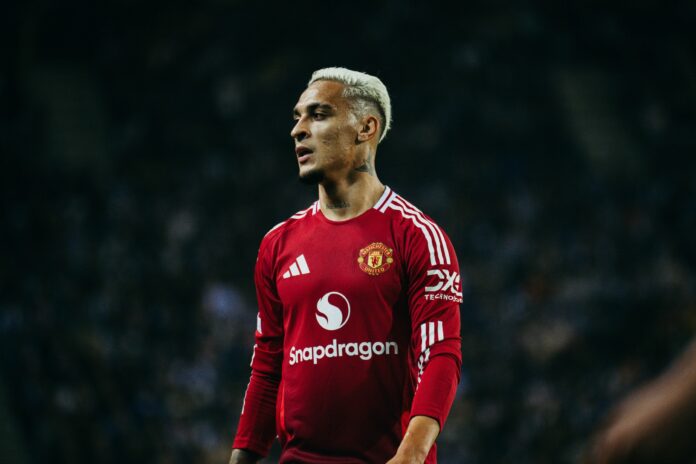 saiba-quanto-manchester-united-pede-para-vender-antony-apos-ultimato