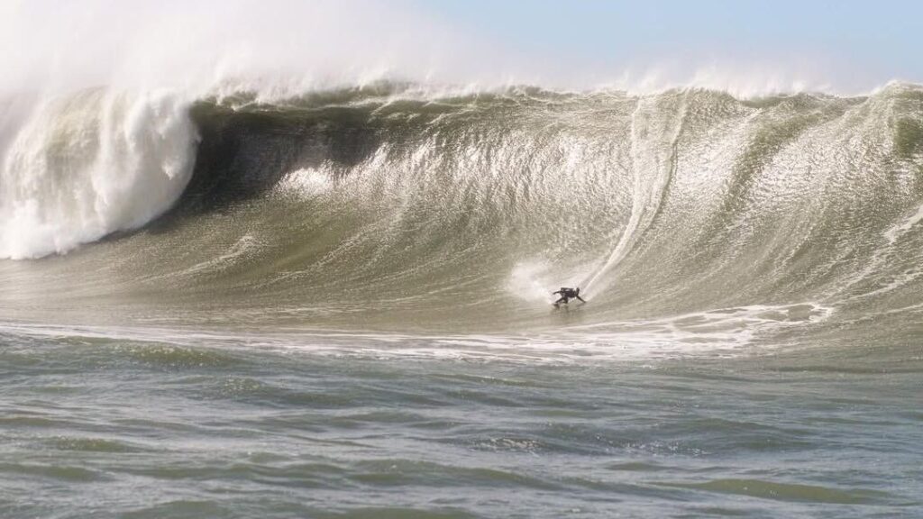 brasil-tem-novo-recorde-de-maior-onda-ja-surfada-no-pais;-veja-tamanho