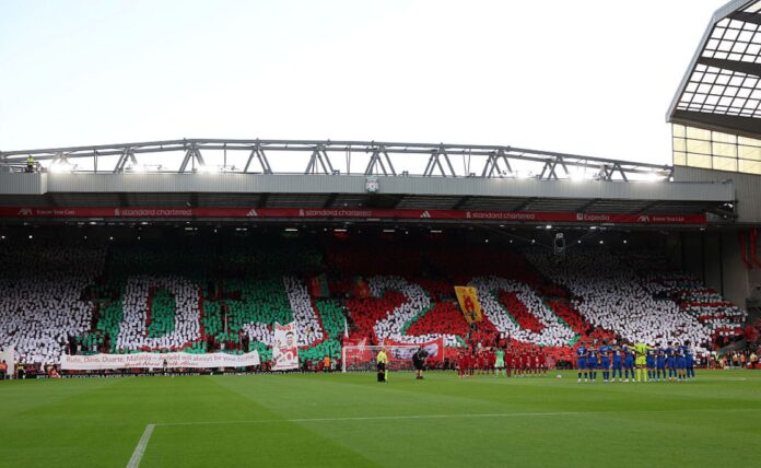 video:-liverpool-faz-homenagem-para-diogo-jota-em-estreia-na-temporada
