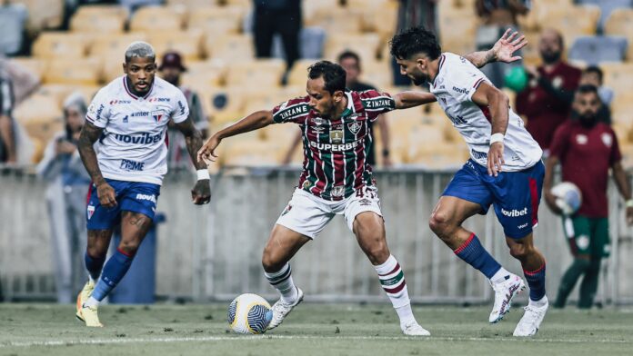 em-momentos-diferentes,-fluminense-e-fortaleza-se-enfrentam-no-brasileirao