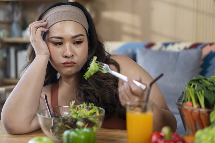 restricao-alimentar-causa-tristeza-ou-depressao?-entenda-relacao