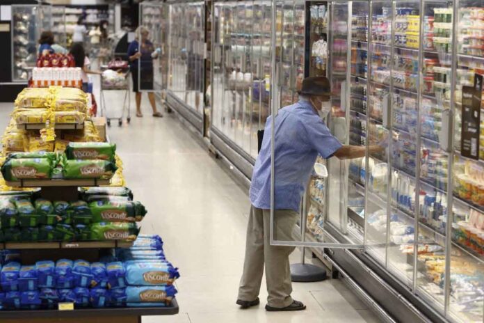 condicoes-climaticas-e-dolar-contribuem-para-deflacao-de-alimentos