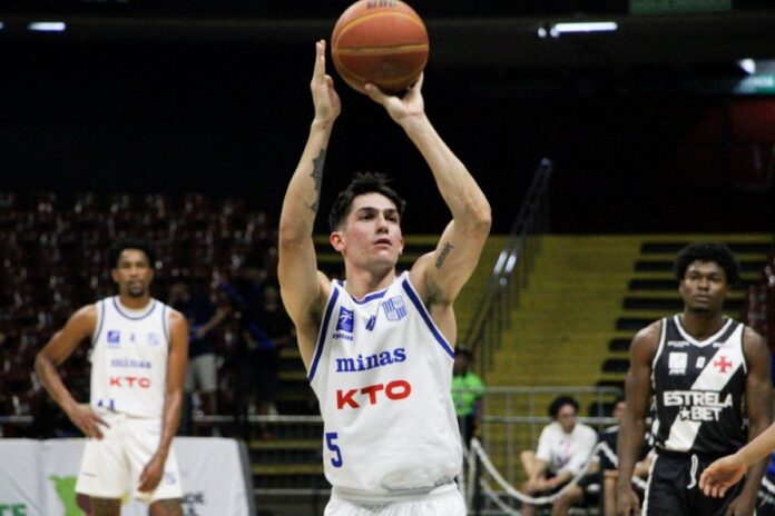 armador-recem-contratado-pelo-flamengo-sofre-acidente-de-moto-no-rio