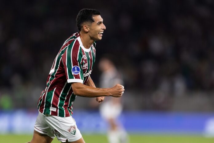 sul-americana:-fluminense-vence-por-2-x-0-e-avanca-para-as-quartas