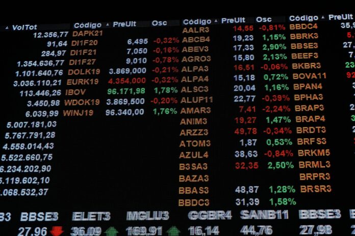 empiricus-ve-exagero-em-queda-de-bancos-pos-decisao-de-dino