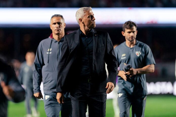 crespo-elogia-elenco-do-sao-paulo-e-fala-sobre-torcida:-“loucura”