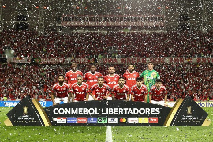 internacional-x-flamengo-sofre-atraso-por-motivo-inusitado.-entenda
