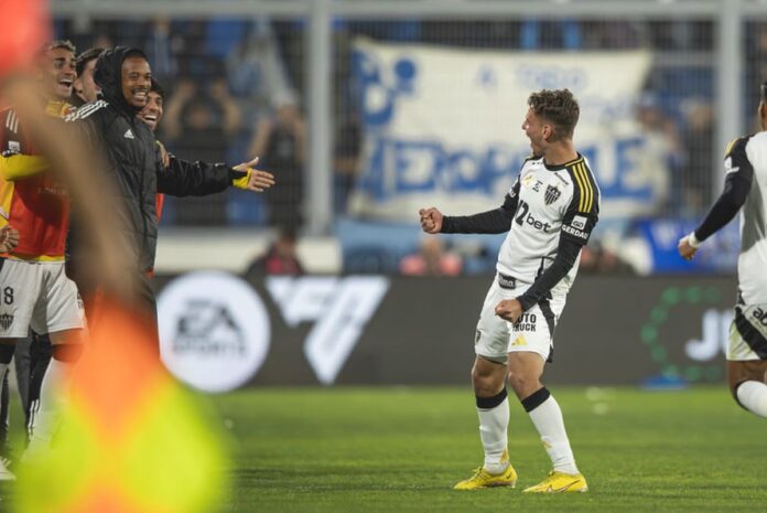 atletico-mg-vence-godoy-cruz-na-argentina-e-avanca-na-sul-americana