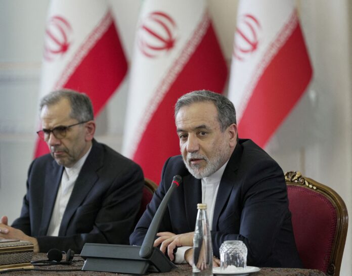 ira-e-potencias-europeias-concordam-em-retomar-negociacoes-nucleares