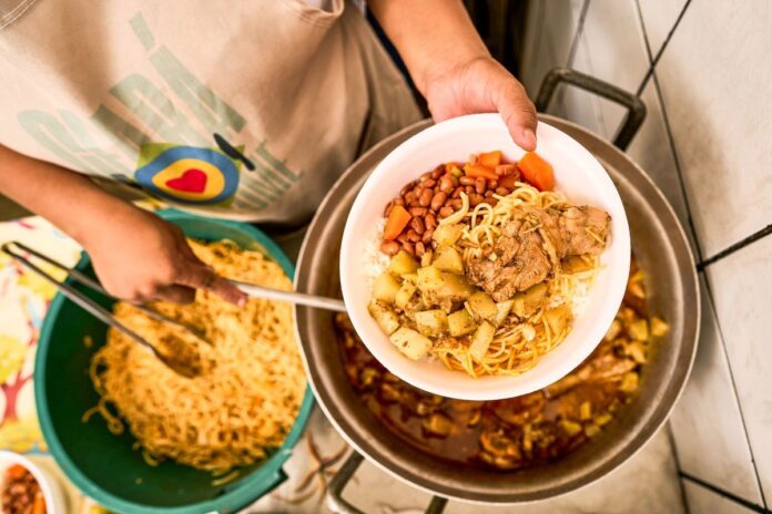 fome-caiu,-mas-falta-biodiversidade-na-dieta-brasileira,-dizem-nutris