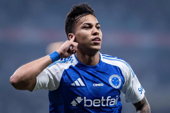 kaio-jorge-chega-ao-15o-gol-em-21-rodadas-e-iguala-artilharia-de-2024