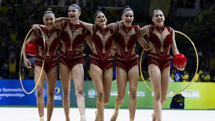 ginastica-ritmica:-brasil-brilha-e-leva-sua-segunda-prata-no-mundial