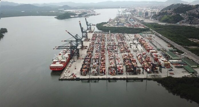 vendaval-de-mais-110-km/h-fecha-porto-de-santos,-em-sao-paulo