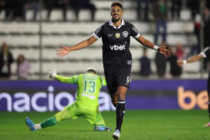 com-dois-de-chris-ramos,-botafogo-vence-o-juventude-de-virada