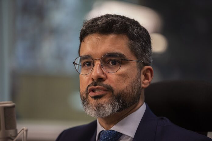 ministerio-trabalha-resolucoes-para-simplificar-transferencia-de-veiculos