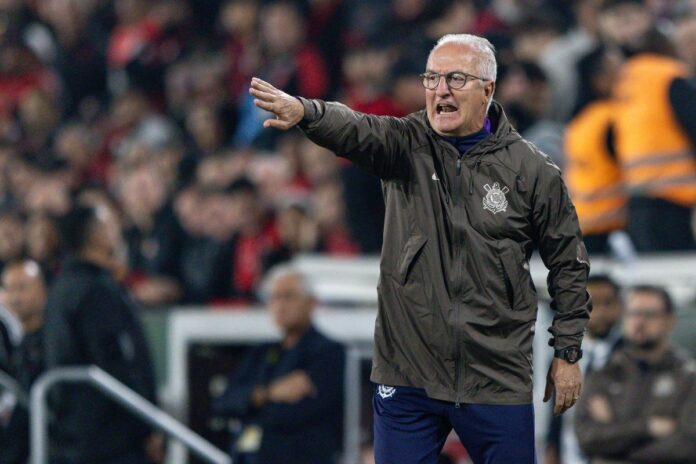 dorival-junior-exalta-gui-negao-apos-gol-decisivo-para-o-corinthians