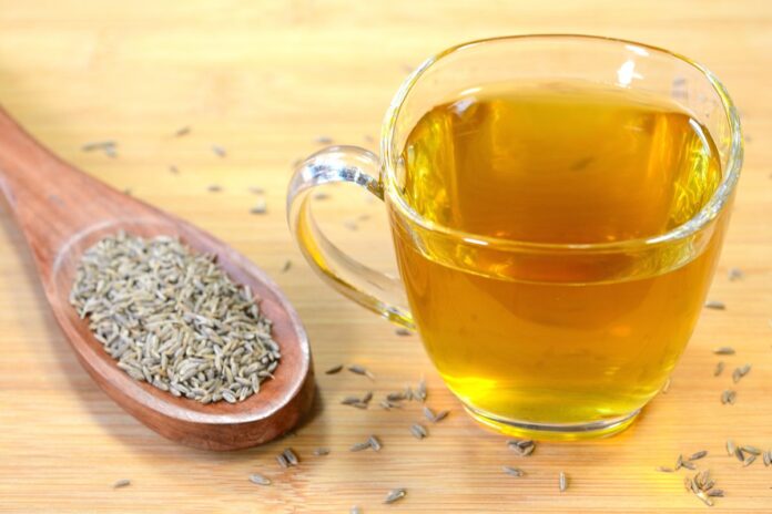cha-anti-inflamatorio-de-semente-comum-pode-aliviar-dores-intestinais