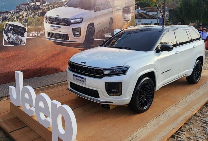 commander-2026-chega-ao-brasil:-suv-ganha-novidades-e-reducao-de-precos