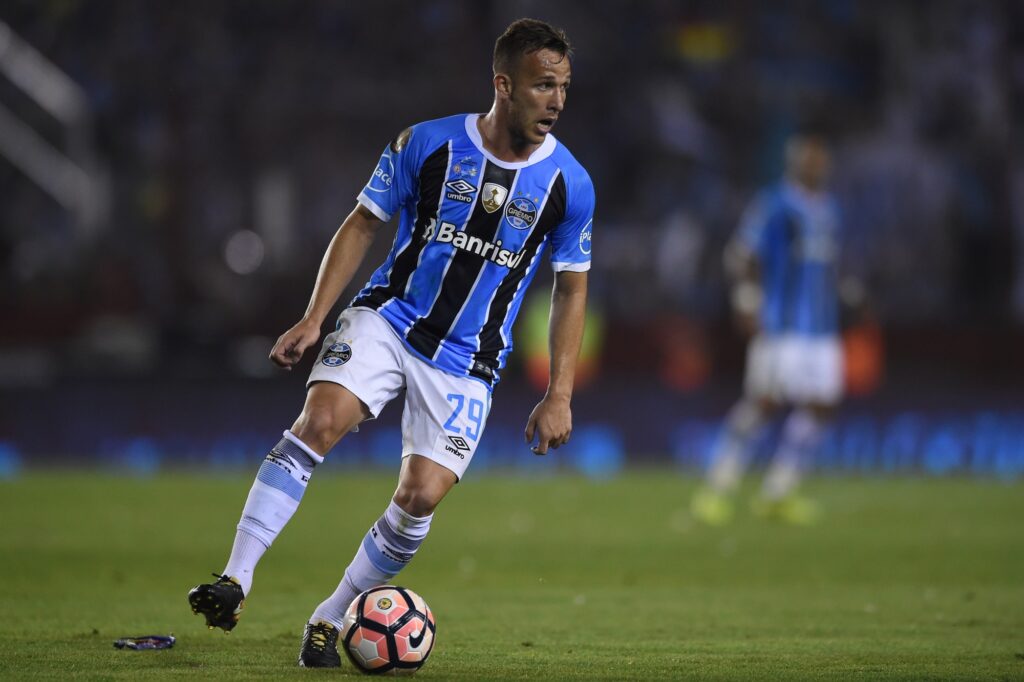 video:-gremio-anuncia-a-contratacao-de-arthur-melo,-ex-barcelona